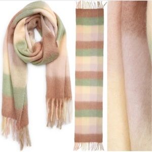 Pre Owned Madewell Brushed Plaid Oversized Scarf